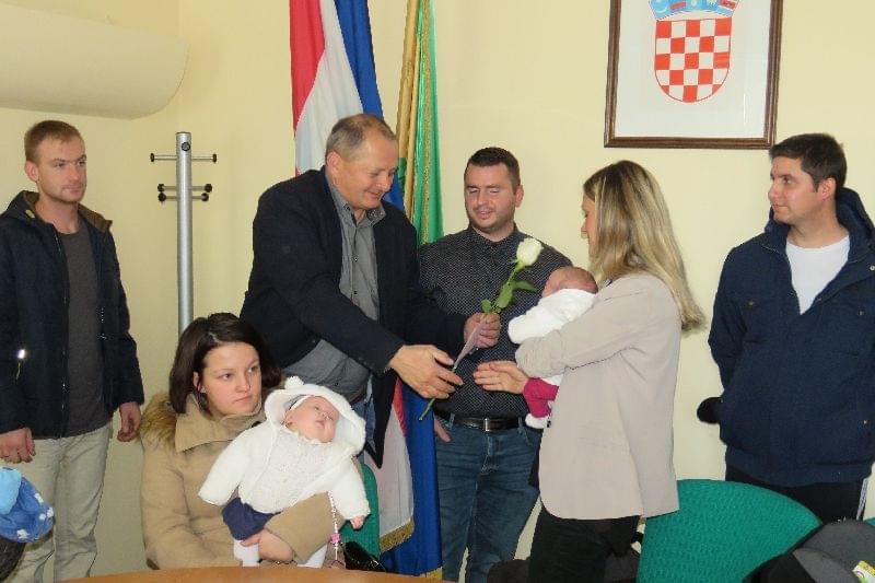 Content photo