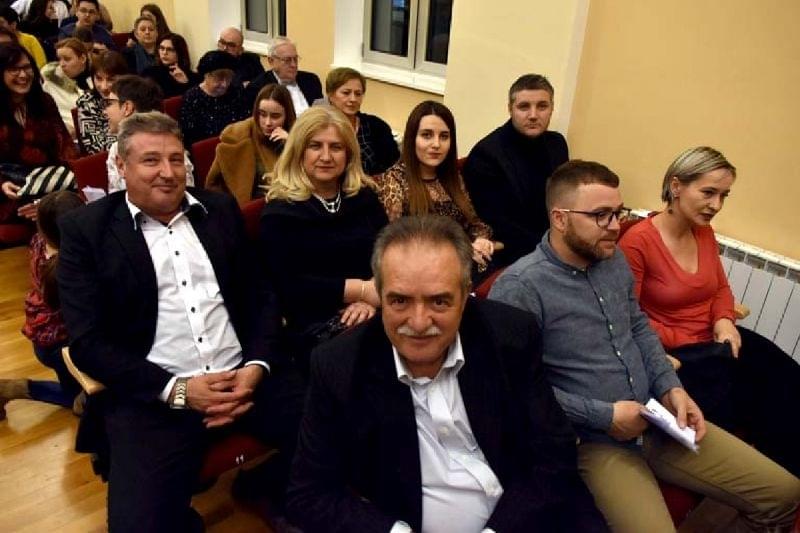 Content photo